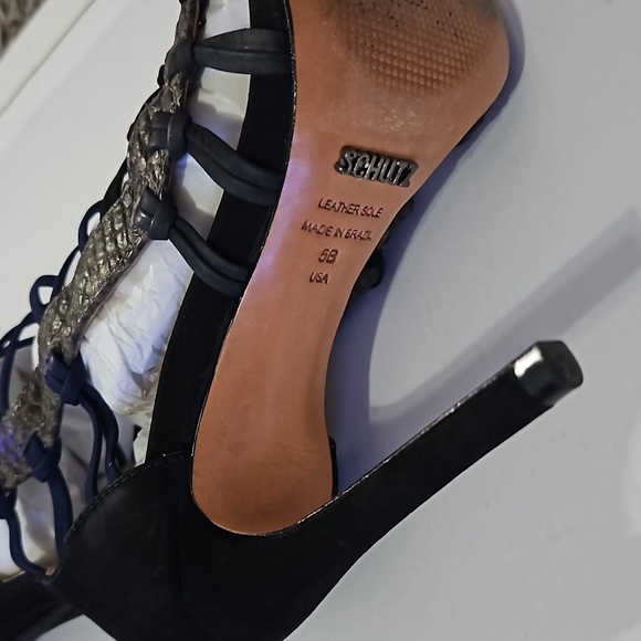 5B Schutz Nobuck/watersnake black/mineral gray boot - Picture 2 of 5